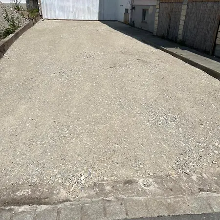 Erh03-fw Flat In *